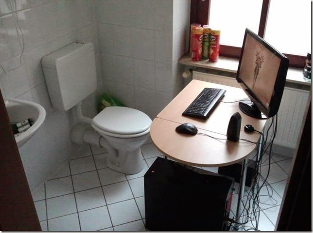 new toilet design having computer,funny picture