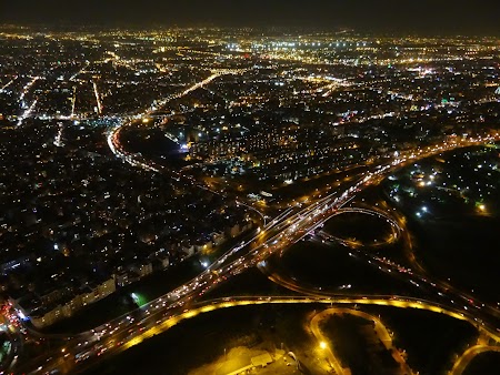 23. Teheran by night.JPG