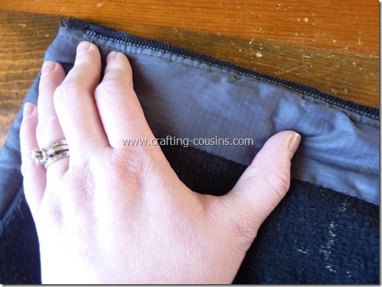 How to replace a coat zipper tutorial by The Crafty Cousins (6)