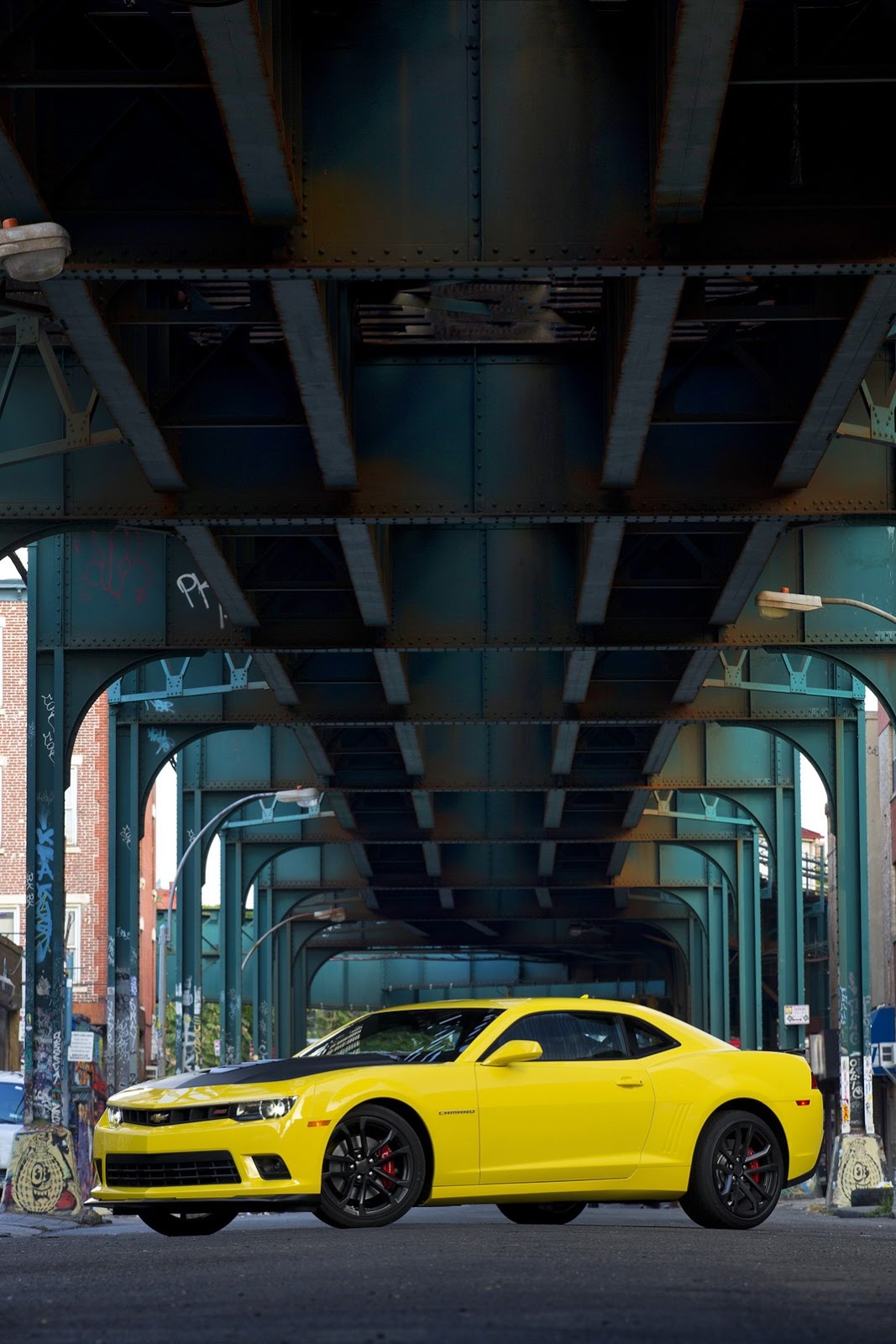 [2014-Chevrolet-Camaro1LE-14%255B3%255D.jpg]