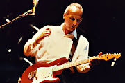 Adrian Belew