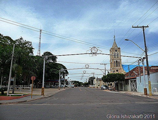 Glória Ishizaka - Guaiçara -  rua das barracas da quermesse de São João