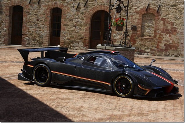 pagani-zonda-revolucion-06