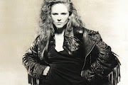 T Pau