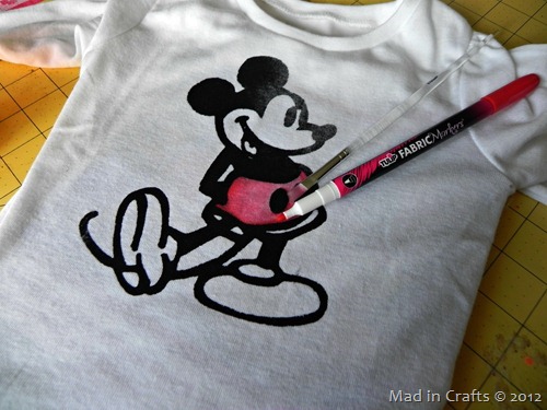 add color to mickey shirt