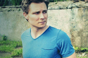 Frankie Ballard