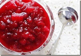 Thanksgiving-cranberry-pear-sauce