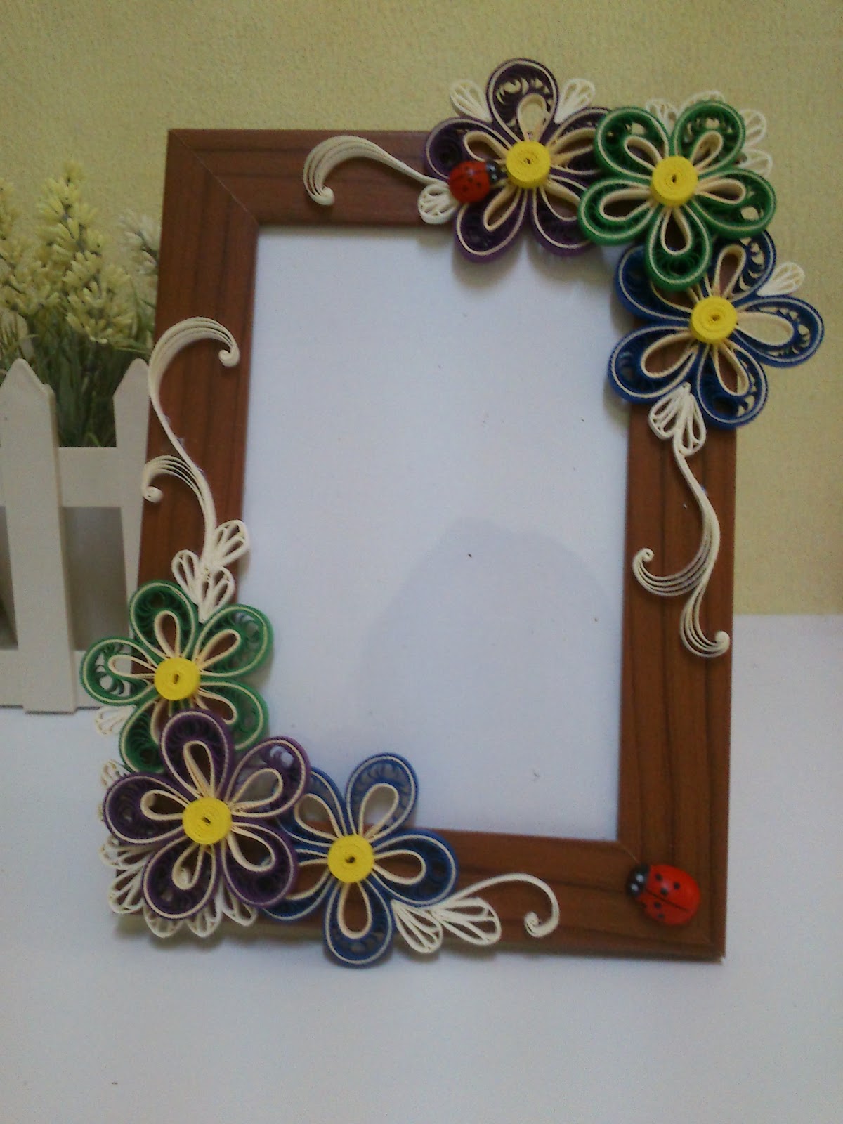 Quilling frame
