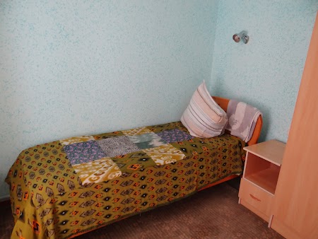 36. Camera de la Mirzaboshi.JPG