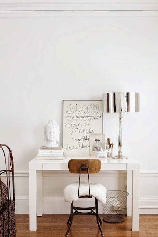 [968851d1f5c7f15bb9b09e5112190d011.jpg]