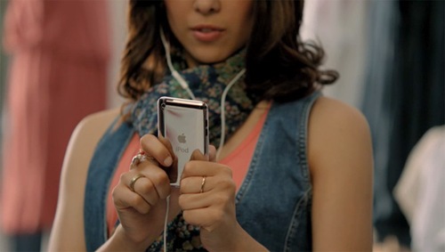 不少人推測這是第五代 iPod Touch 將支援 3G 網路的證明