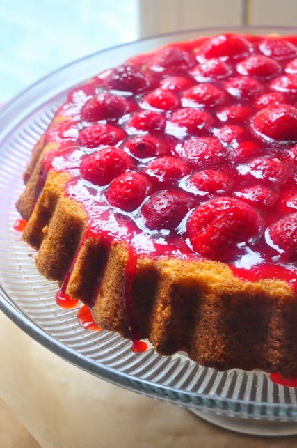 [strawberry_cake3LR%255B5%255D.jpg]