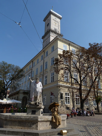 Obiective turistice Lvov: turnul Primariei
