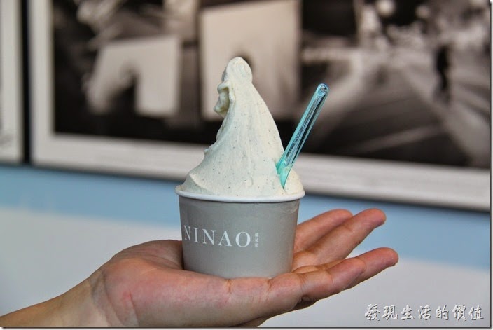 台南-白台南安平-白鷺灣 蜷尾家 經典冰淇淋。目前冰淇淋一球NT90，兩球NT150。