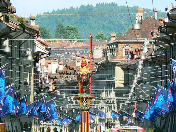 Obiective turistice Elvetia: strazile din Bern