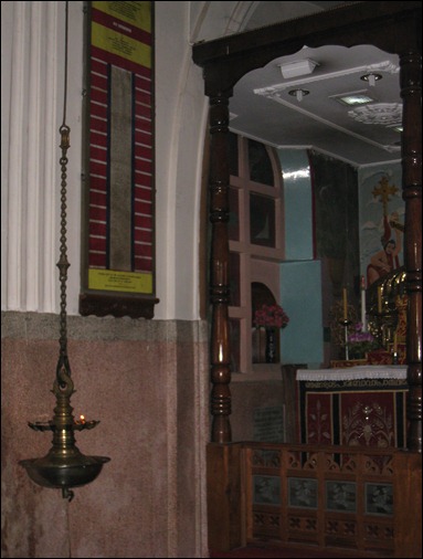 Lamp next to Saint's Tomb