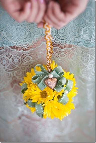 wedding_mint_yellow_decor_decoration_bride_groom_family_colors_color_colorful_style_spring_summer_day_flowers