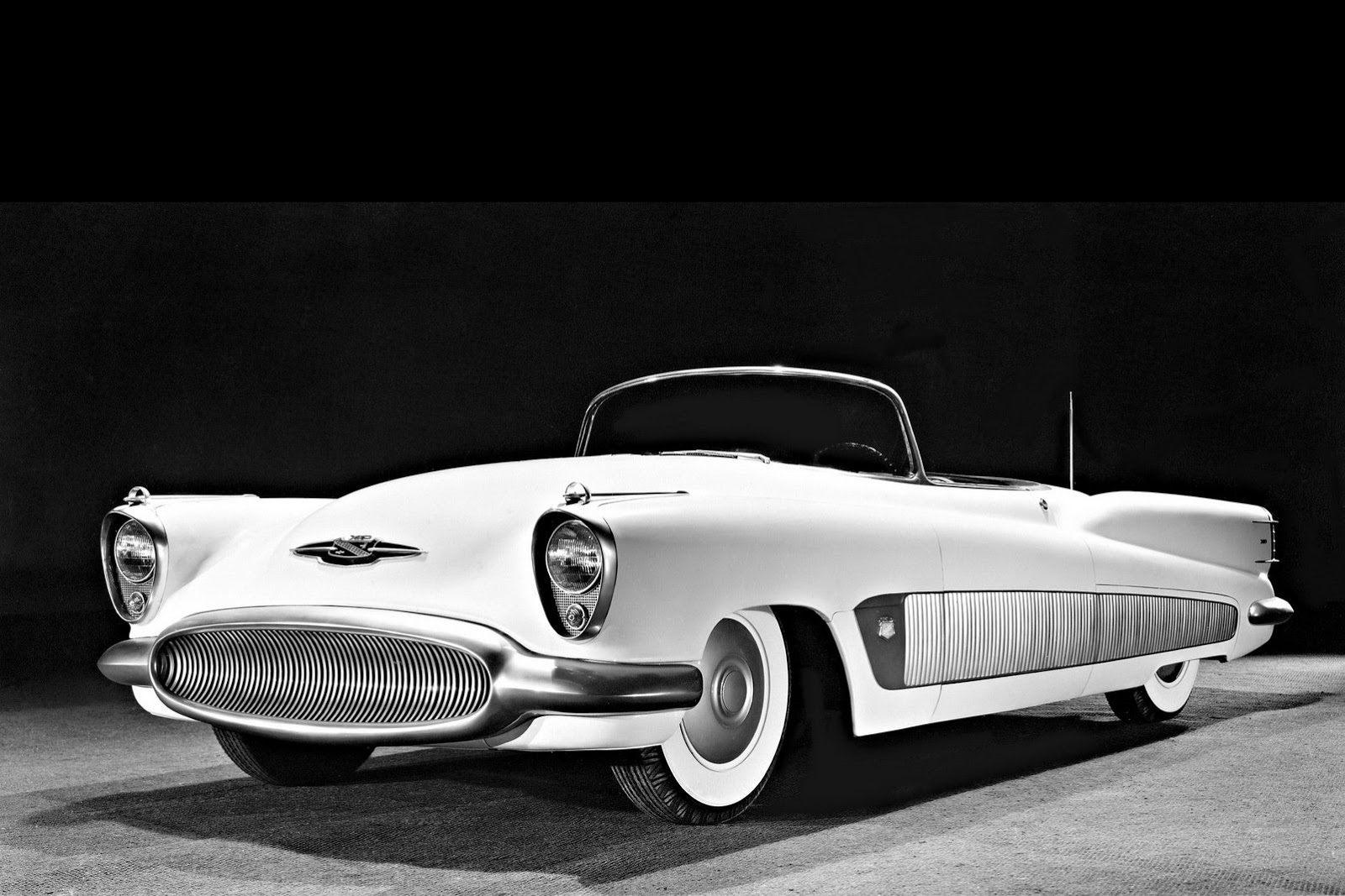 [1951-Buick-XP300-21%255B2%255D.jpg]