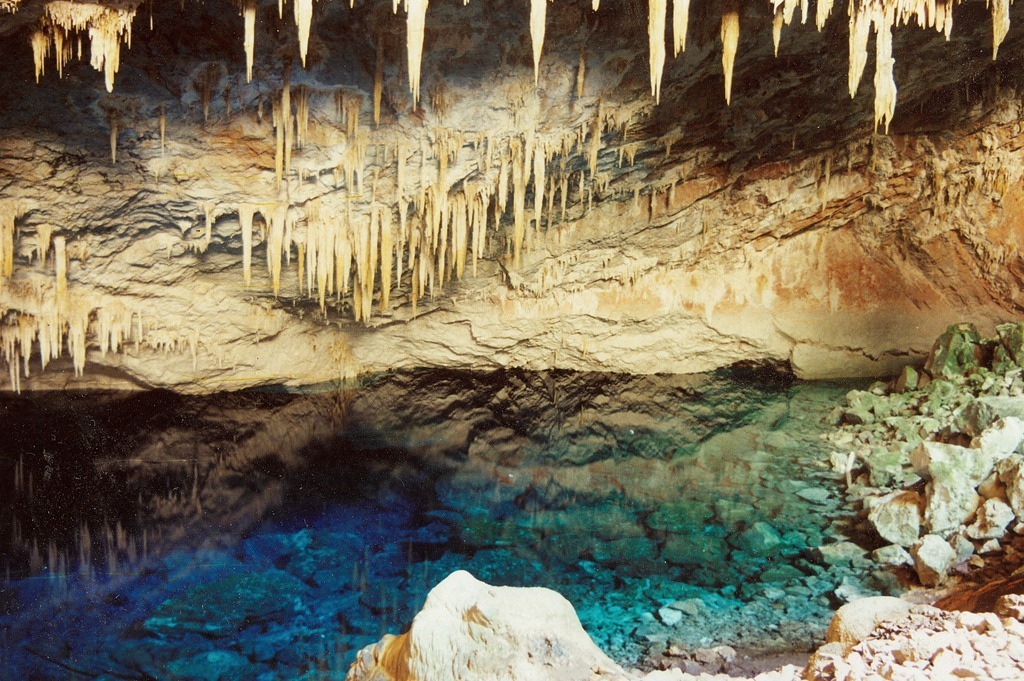 [Gruta%2520Azul%2520%25289%2529%255B3%255D%255B4%255D%255B5%255D.jpg]