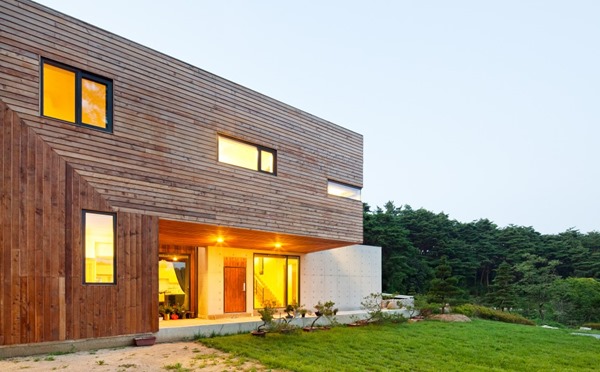 Living Knot / Polymur casa-moderna-de-madera-y-hormigon-visto