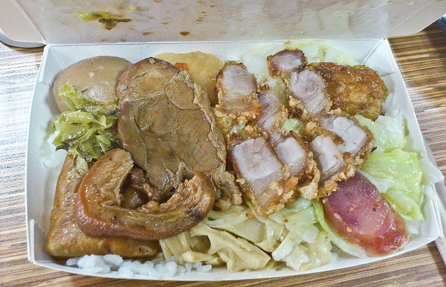 台北 內湖 穀豐新福隆古早味便當