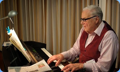 Ken Mason playing the Clavinova for us superbly and on his debut too at the age of 92! Photo courtesy of Dennis Lyons.