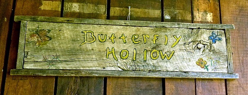[08---Butterfly-Hollow-Sign.jpg]