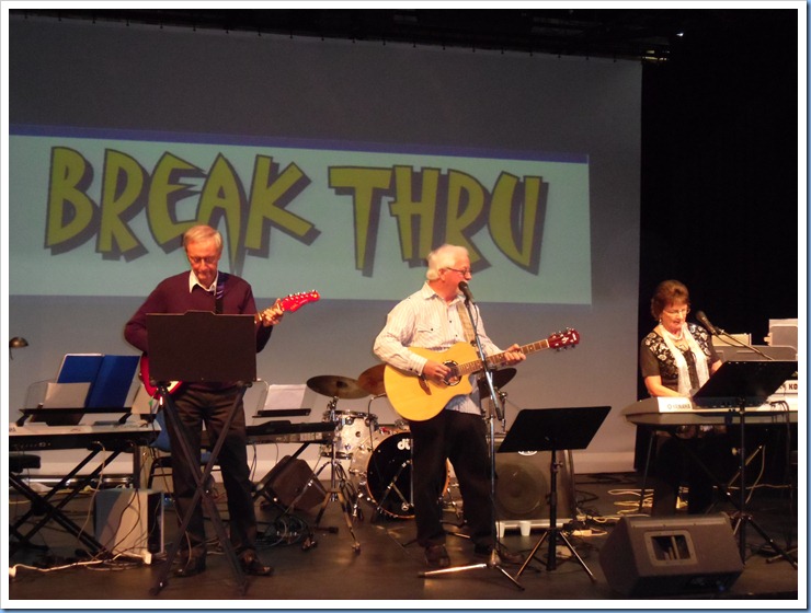 Break Thru, our South Island main act, entertaining the audience for the second half of the programme. Brian Gunson (on the left) joined Gavin and Phyllis Prentice (Break Thru) for their performance which was generally in the genre of Country Rock.