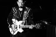 Chris Isaak