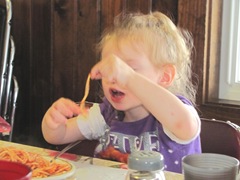 Pa Raffas 7.125.2013 Bellz eating spagetti5