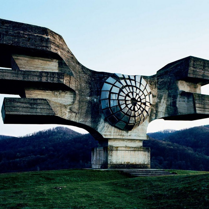 Abandoned World War II Monuments And Memorials In Yugoslavia Amusing abandoned-world-war-ii-monuments-and-memorials-in-yugoslavia-amusing