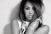 Jasmine V