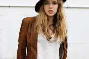 ZZ Ward