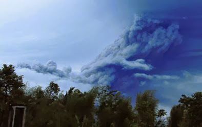 Vulcão entra em erupção na Indonésia Vulcão entra em erupção na Indonésia