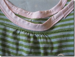 upcycled bow t-shirt (11)