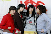 The Coathangers