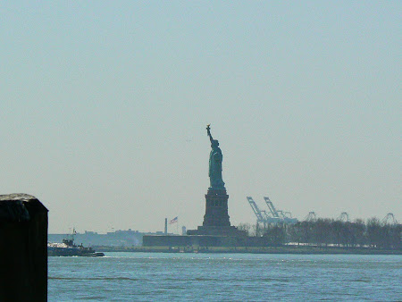 Obiective turistice New York: Statuia Libertatii 