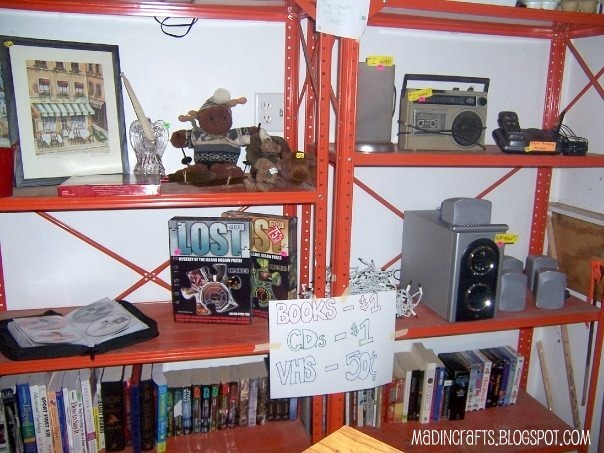 [display-like-items-together4.jpg]