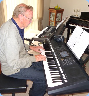 Colin Crann playing Peter Brophy's new PSR-S950