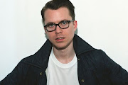 Tom Vek