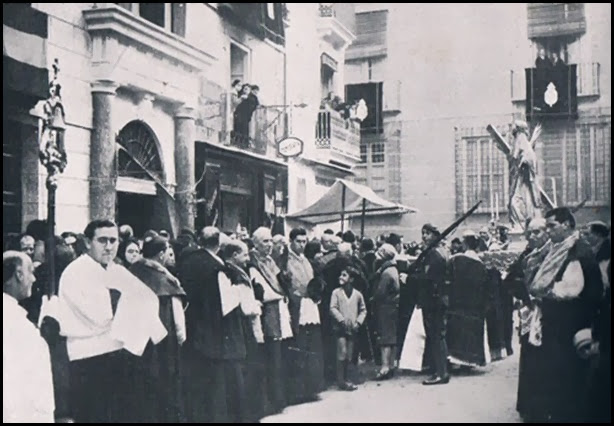 Fiesta a San Vicente Martir. Plaza de l'Almoina.1929