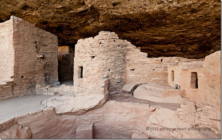 Spruce Tree House cliff dweller ruins at Mesa Verde National Park - photo by adrienneinohio.blogspot.com