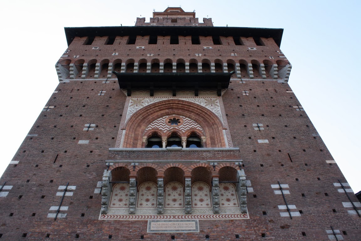 [Torre-del-Filarete-from-Piazza-delle.jpg]