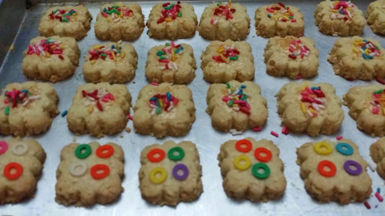 ZULFAZA LOVES COOKING: Biskut kelapa bijan