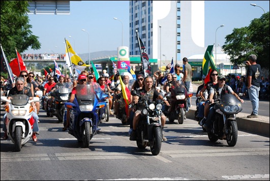 desfile de motards faro