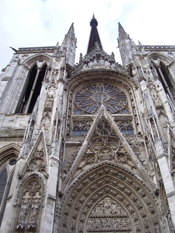 [2011.07.08017cathdrale7.jpg]