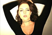 Elizabeth Gillies
