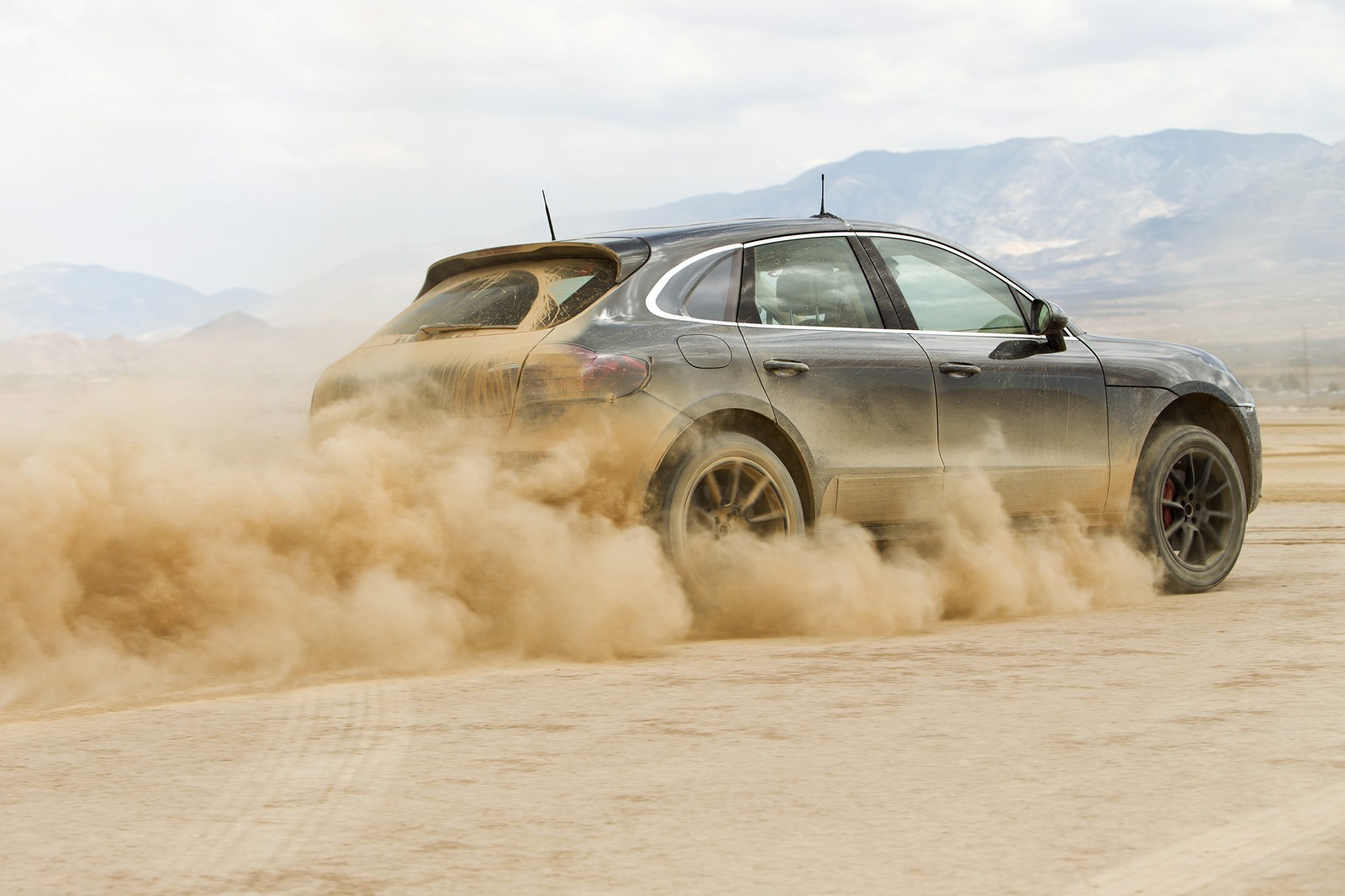 [Porsche-Macan-prototype-testing-9%255B3%255D.jpg]