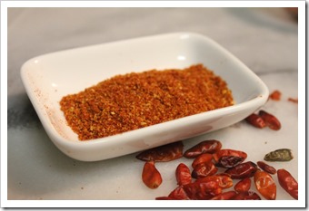 Hot Piquín Pepper Powder | step by step instructions with photos of the process.