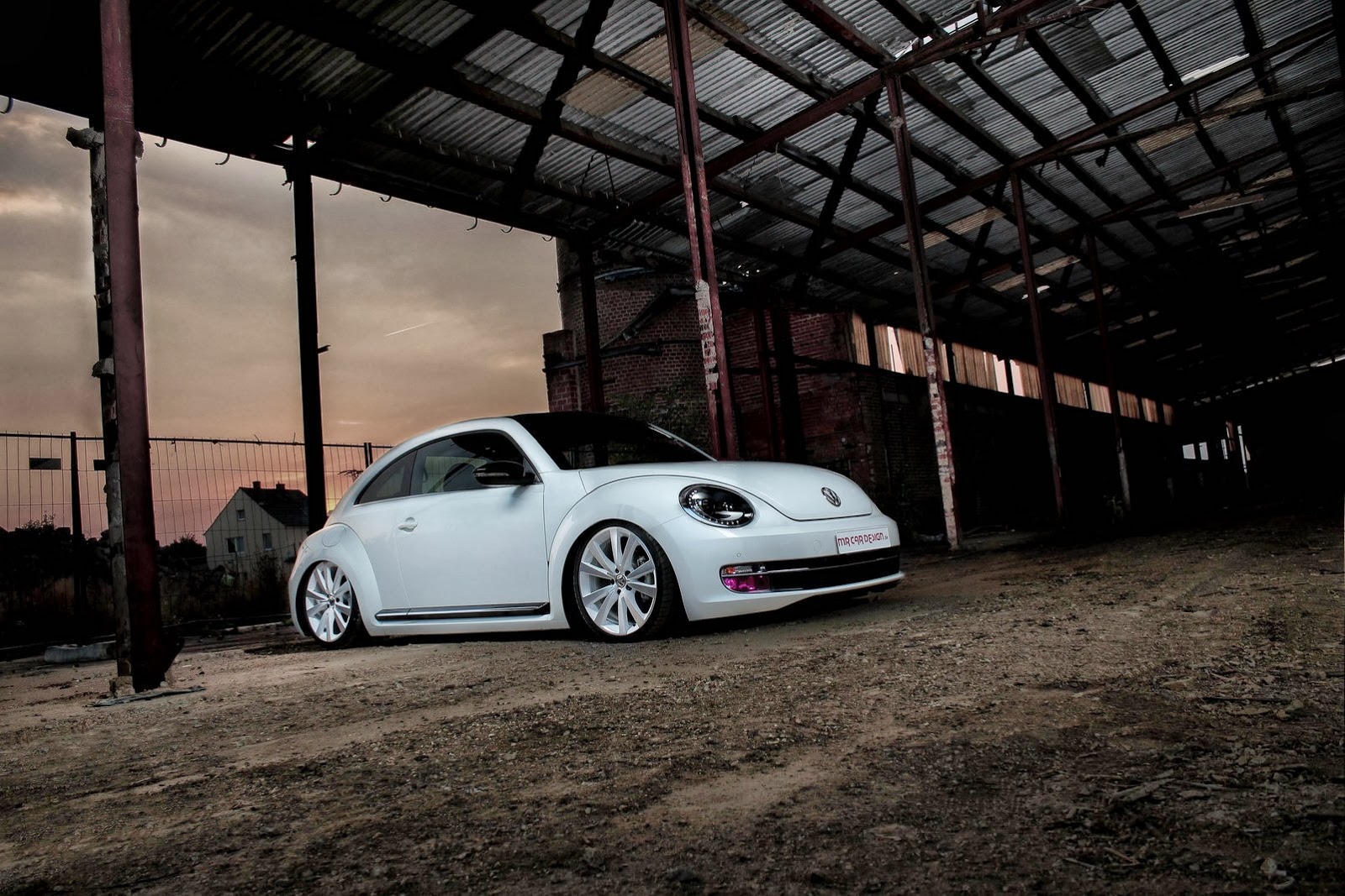[New-Beetle-VW-Tuned-6%255B2%255D.jpg]